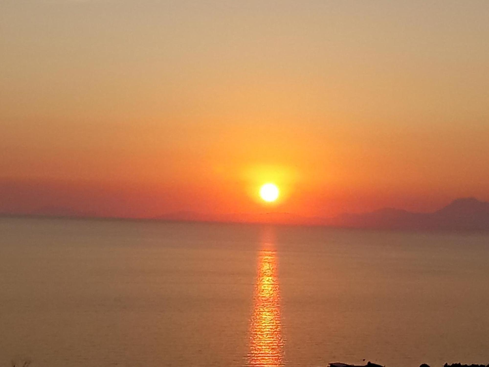 B&B Stella Del Cilento Di Anna Botti Agropoli Bagian luar foto